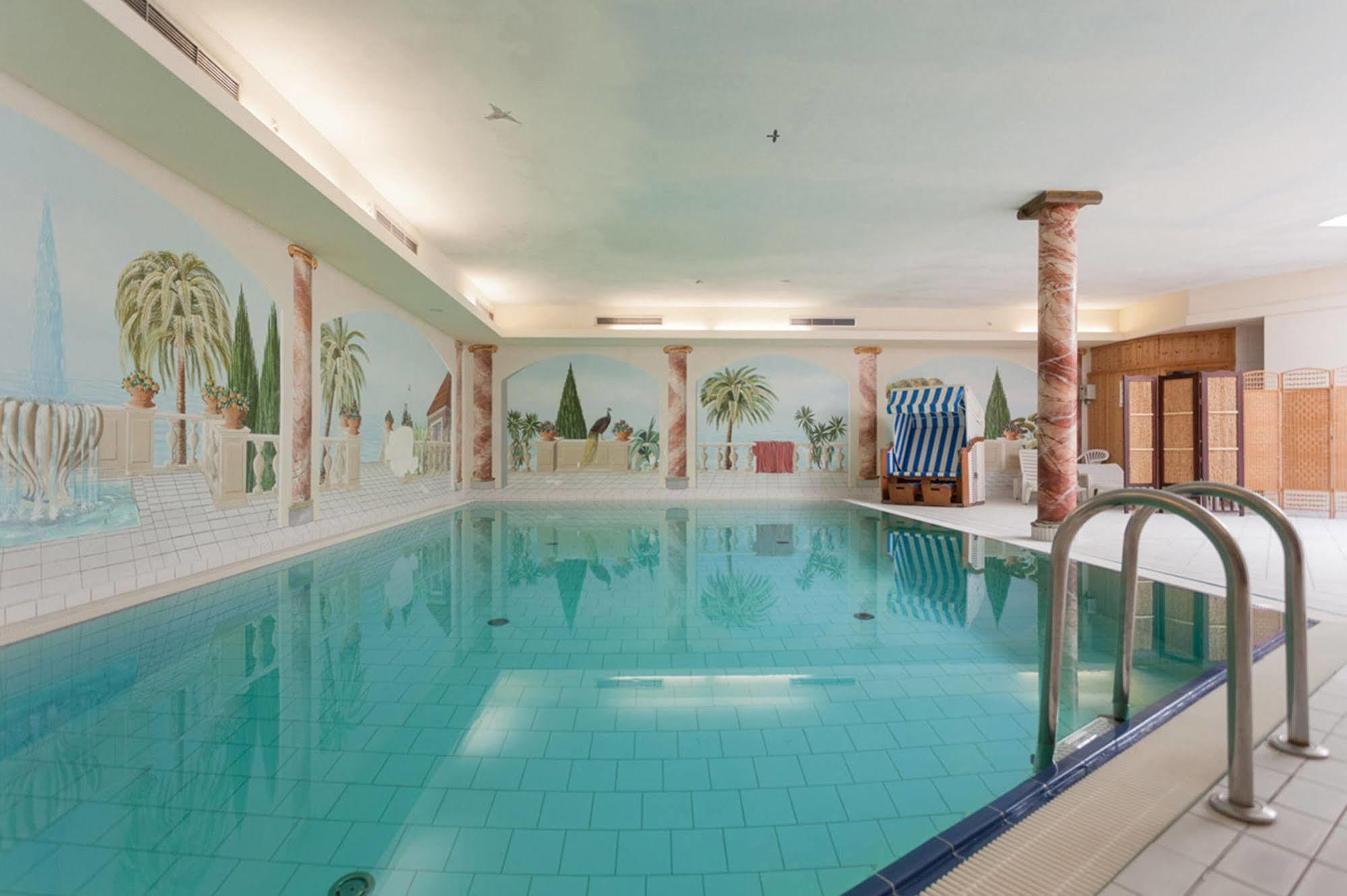 Hotel Meerzeit בינץ מראה חיצוני תמונה