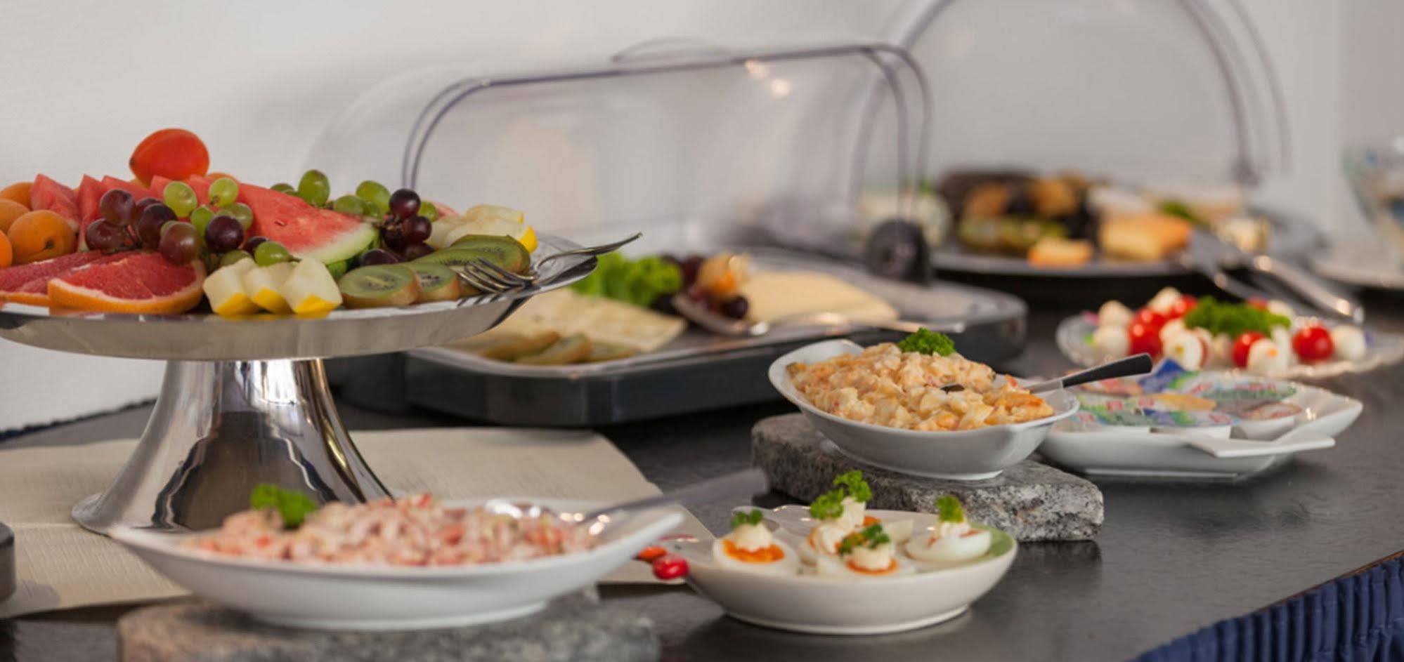 Hotel Meerzeit בינץ מראה חיצוני תמונה